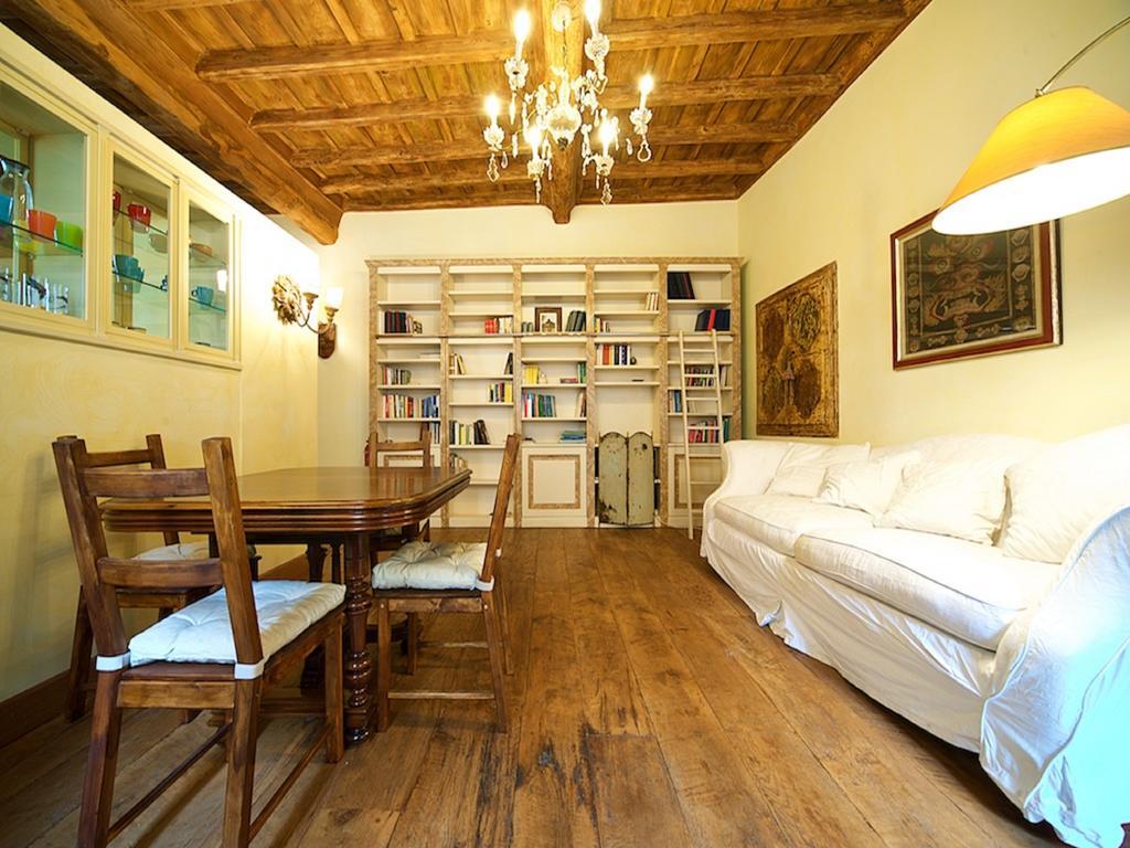 Charming Trastevere Apartment Rome Bagian luar foto